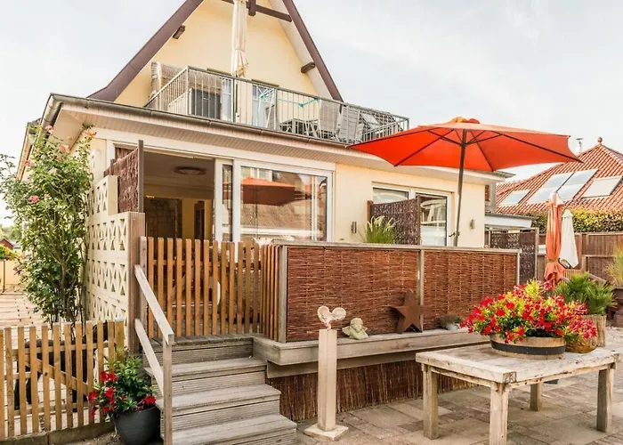 Altes Strandhus Casa Meeresrauschen * Scharbeutz